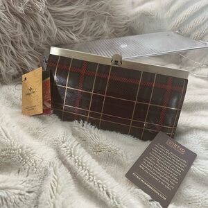 Patricia Nash Designs. RFiD wallet Autumn Plaid.